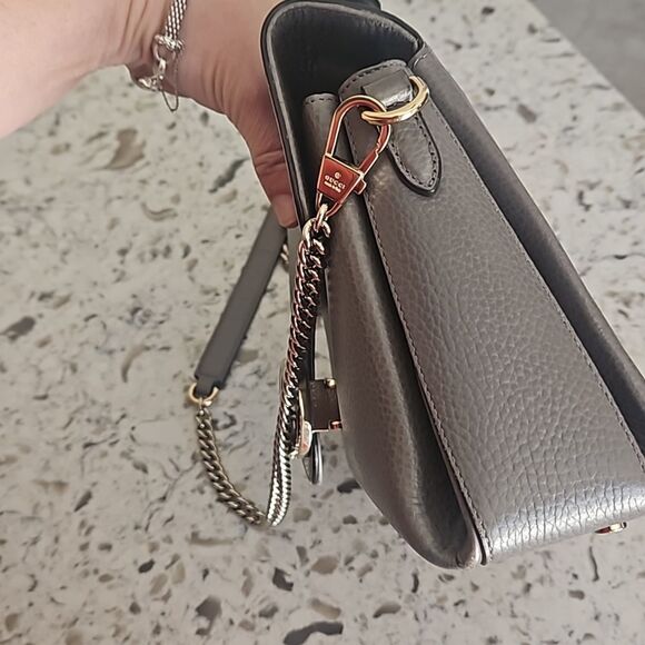 Gucci Taupe Pebbled Leather Shoulder Bag with COA - Picture 5 of 17